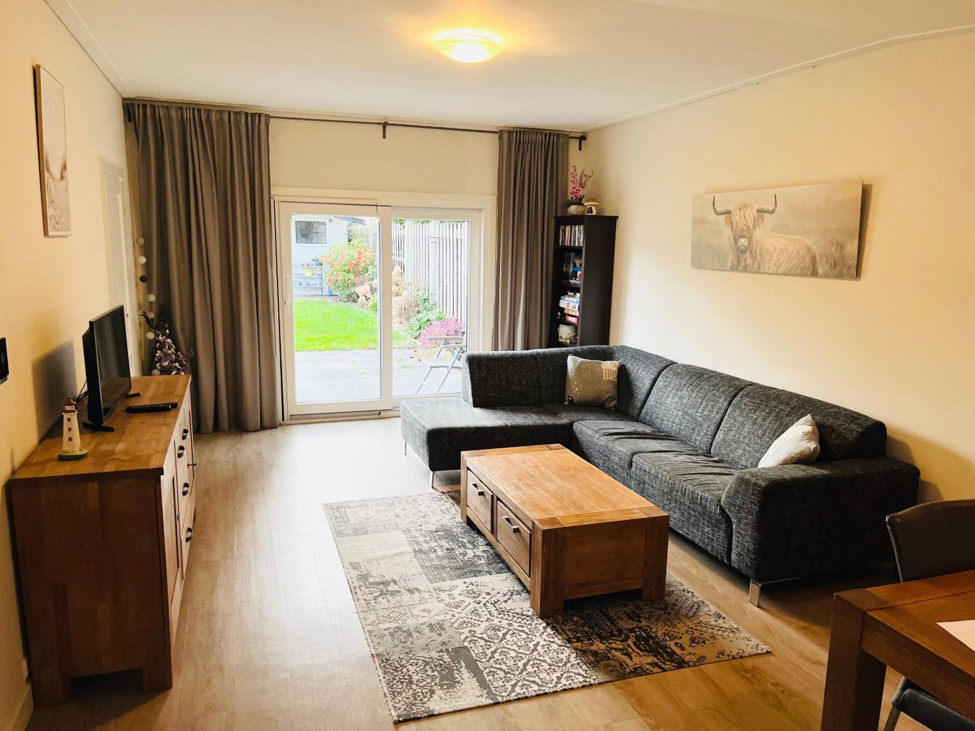 Rustig Gelegen Recreatiewoning In Zeeland Lejlighed Bruinisse Eksteriør billede